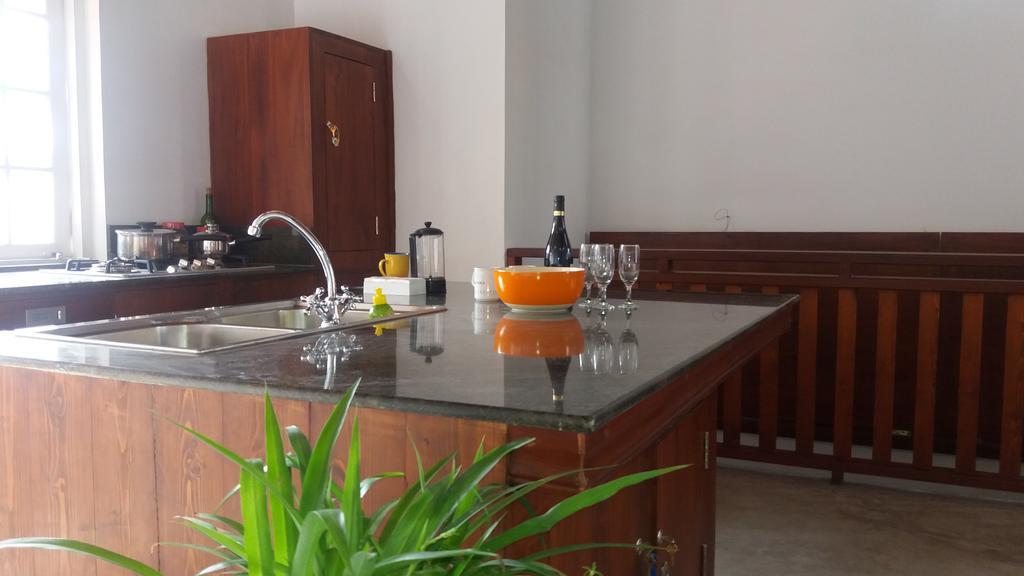 Majestic Apartments Nawala Экстерьер фото